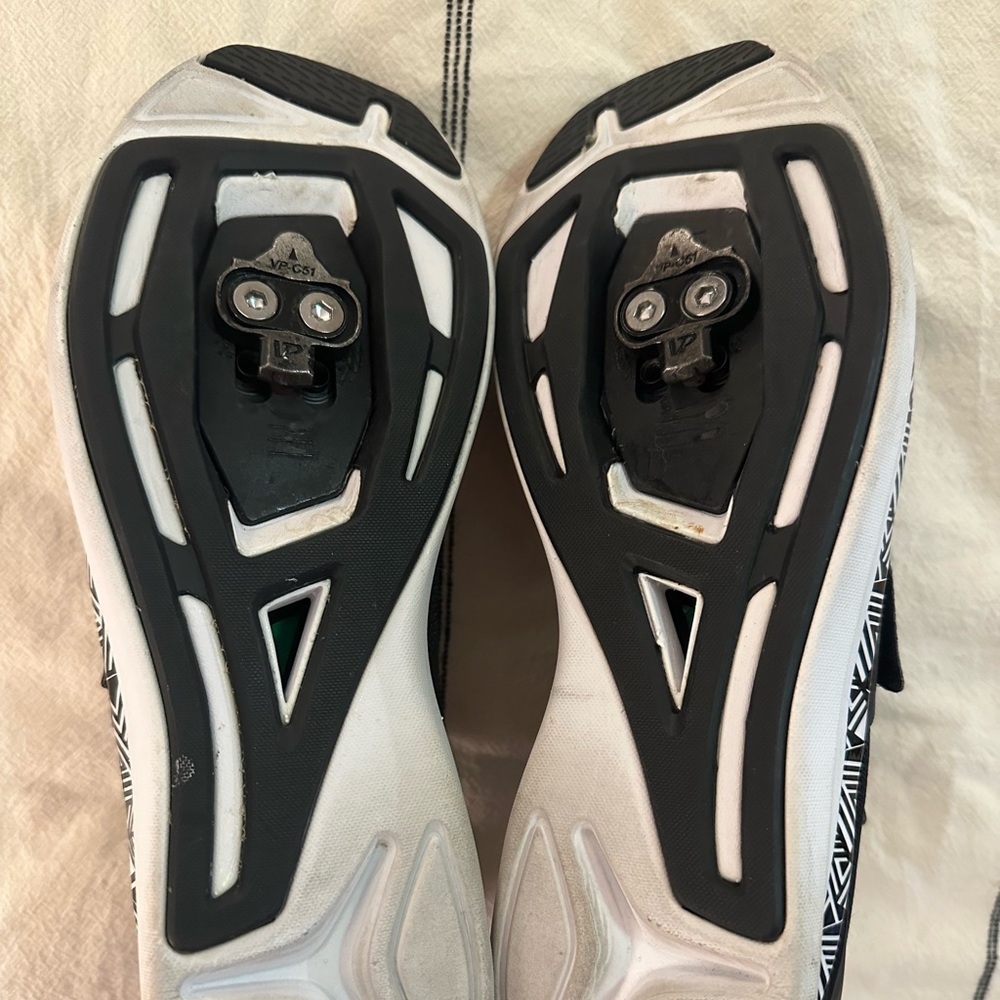 New Balance WX09 Cycle No Slip Spin Shoe 🖤🤍